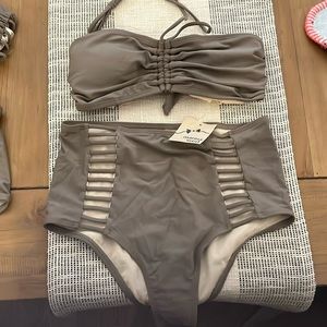 NWT women’s Marina West size Medium high waist bikini
